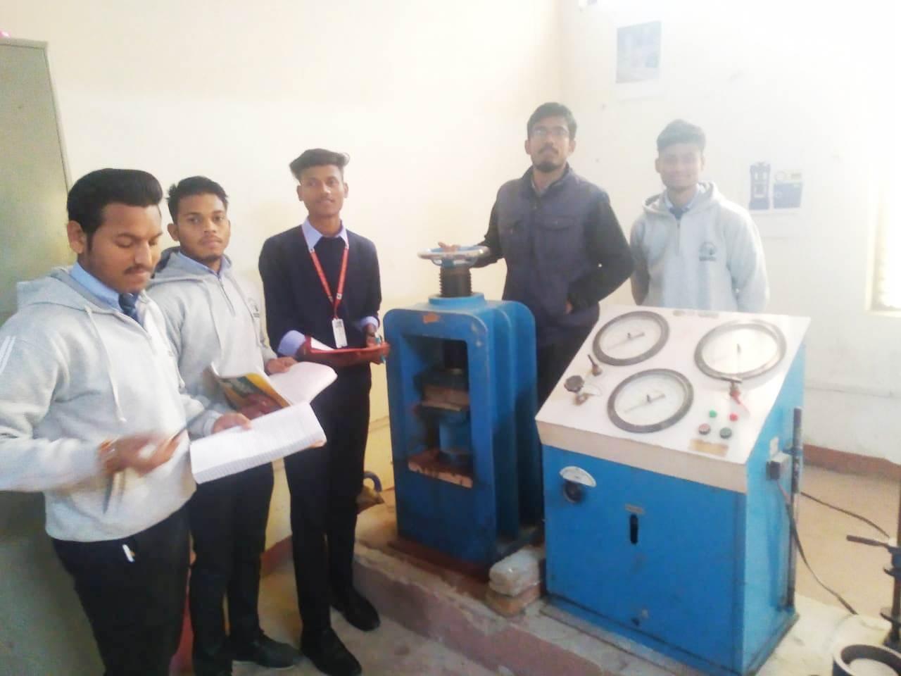 Eshan College of Engineering & Management Agra Labs photo 19